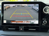 バックモニターで後方を確認できるので、狭い場所での駐車も安心です。安全な運転をサポートする嬉しい機能ですね。
