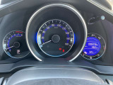 視認性の高いメーターで運転情報を的確に把握できます!