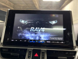 【BIG-X9インチナビ】人気の大画面BIG-Xナビを装備。専用設計で車内の雰囲気にマッチ!ナビ利用時のマップ表示は見やすく、テレビやDVDは臨場感がアップ!いつものドライブがグッと楽しくなります♪