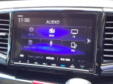 ナビ機能だけでなく、ミュージックサーバー、Bluetooth、フルセグテレビ、DVDとCD再生など、オーディオ機能がついています。