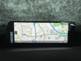 マツダコネクトの10.25インチワイドセンターディスプレイです。『Android Auto』『Apple CarPlay』や独自のコネクテッドサービスに対応したインターフェイスシステムです。