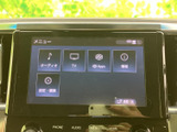 快適なドライブをサポートするナビゲーションシステム。直感的な操作で、簡単に目的地を設定できます。