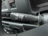 ダイハツディーラーでは「ダイハツ認定U-CAR」という基準を設け、車選びに詳しくないお客様でも「安心して選べる」をご提供しています。