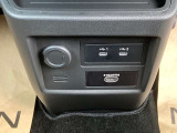 HDMI入力端子、USB端子を装備しております