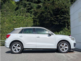 Q2 1.0 TFSI スポーツ 