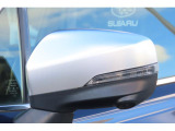 SUBARUふれあいフォローシステム。定期的な点検・整備とそのご連絡を差し上げる、アフターフォローシステム。まず納車1ヶ月目に点検・整備を行ない、その後6ヶ月ごとのセーフティチェック、12ヶ月法定