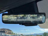 後方確認をサポートするバックモニターを搭載。狭い道や駐車時も安心です。安全運転をしっかりとサポートいたします。