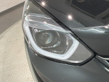 LEDヘッドライトは、点灯の瞬間から最大光量を発揮し、突然暗くなるトンネルなどでの安定感を高めます。