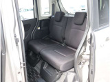 弊社でお車をご購入頂いたお客様は、一部車種を除いて【オイル交換永久無料】となっております。※詳細はスタッフまでお問合せ下さい。