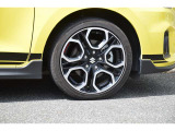 ●高年式・低走行車を中心に在庫台数常時60台取り揃えております。もちろんお好みの車両をグループ在庫よりお探し可能です!お気軽にご相談くださいませ●
