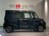 納車前にはプロのメカニックが点検、整備を行いますので安心してお乗り頂けます!!