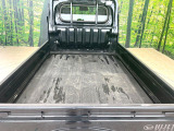 積み下ろしのしやすいデッキにはたっぷりと荷物を積み込んでいただけます。遊びから仕事まで、様々なシーンで頼れます♪