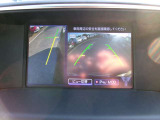 アラウンドビュ-モニタ-はクルマの真上から見ているかのような映像によって、周囲の状況を知ることで、駐車を容易に行うための支援技術です。