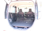 【車屋】として、長く車業界に従事した経験豊富なスタッフが多数在籍しております。