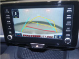 【バックモニター】後方の死角や障害物などを安全確認しながら駐車できます。運転初心者も熟練者も安心ですね♪