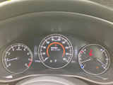 視認性の高いメーター類で、運転に必要な情報を的確に把握できます。運転状況を常に把握できます。