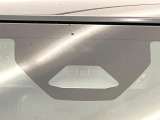 【トヨタセーフティセンス】走行中に前方の車両等を認識し、衝突しそうな時は警報とブレーキで衝突回避と被害軽減をアシスト。より安全にドライブをお楽しみいただけます。
