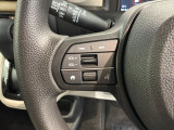 ステアリングにオーディオ操作スイッチが付いています。オーディオ画面に直接タッチしなくても操作が出来ますので、運転に集中できます。