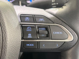 【レーダークルーズコントロール】高速道路での長距離走行が楽に!!自動で速度を保つクルーズコントロールが、衝突軽減システムと連携し、前方の車両を感知して車間を保つように速度調節してくれます!!