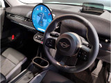 ミニ独特のゴーカートフィーリングと呼ばれる軽快なハンドリングはAT車、MT車のどちらでも楽しめます。