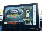 バックモニター(黄色いガイドラインのお陰で、駐車がしやすいです。真上から見下ろしたアングル付きです)