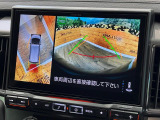 【マルチアラウンドモニター】専用のカメラにより、上から見下ろしたような視点で360度クルマの周囲を確認することができます☆死角部分も確認しやすく、狭い場所での切り返しや駐車もスムーズに行えます。