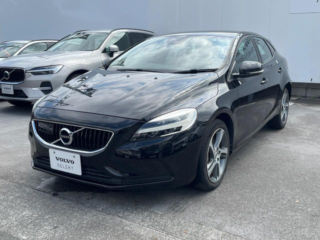 ボルボ V40 D4 モメンタム ディーゼル の中古車詳細 (63,580km