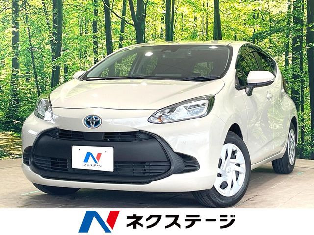 トヨタ アクア 