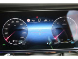 昼夜を問わず計器類はいつでも見やすいので安全に運転できます。また、どのモデルでも基本設計が共通の為乗り換えても違和感がありません。
