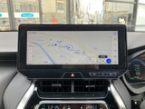 高機能なナビゲーションシステムは、目的地までスムーズに案内します。快適なドライブをサポートする、頼れる相棒です。