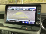 バックも安心のバックカメラ付いています。バックカメラがあると、いつでも安全にバックできますね。死角も減ります。