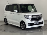 ご覧のように綺麗にクリーニングされており、とてもキレイなボディですよ。外装はもちろん内装も綺麗です。
