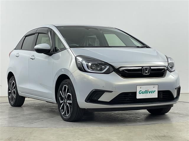 フィット 1.3 ホーム 4WD 4WD 修復歴無し