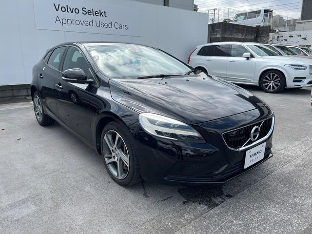 ボルボ V40 D4 モメンタム ディーゼル の中古車詳細 (63,580km