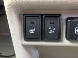 運転席・助手席の双方にシートヒーターを装備。寒い季節や早朝のドライブでも座面から素早く体を温めてくれるため、一年を通して快適なドライブが楽しめます。