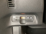 ハンドルの左下にETCがついています。高速道路の料金所の通過も楽々です。 カードの取り出しもしやすい場所についています。
