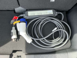 充電ケーブル