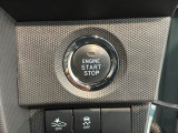 ワンプッシュでエンジンのスタート、ストップが出来て便利です。