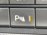 【クリアランスソナー】バンパーに付いたセンサーが障害物を検知!一定の距離に近づくとアラートで教えてくれます♪狭い駐車スペースや車庫入れ時も安心ですね☆