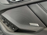 【ご納車後について】遠方のお客様はお住まいのエリアのBMWサービス工場にてメンテナンスを受けて頂けます。現地BMWへのお取次ぎなどもさせて頂きますのでご安心下さい。