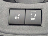 運転席と助手席には快適なシートヒーターを装備。寒い季節や朝晩の冷え込む時間帯でも、座面から素早く体を温めて快適なドライブをサポートします。