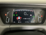 メータは先進的なデジタルメーターを採用!ゆっくりと数字が動くのでとても見やすく表示されます!平均燃費なども表示、エコな運転の手助けをしてくれます!