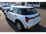 入荷致しました!皆様からのお問合せお待ちしております!!MINI NEXT土浦