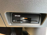 ETCがあれば料金所もラクラク通過できます。今や遠出される際の必需品ですね!セットアップ作業も致しますので、ご納車時からすぐに使えますよ!