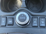 シートヒーター完備しています。寒い日に役立ちます。