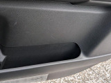 運転席ドアの収納ポケットです。