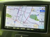 目的地までスムーズに案内。渋滞情報もリアルタイムで表示されるので、最適なルートを選択できます。初めての場所でも安心です。