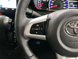 手元でオーディオの音量調整やソース切り替えができるスイッチです!運転中でも視線や姿勢を変えることなく、簡単に操作できるのでとても便利ですね♪
