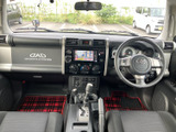 運転席周りはシンプルで使いやすく、運転に集中できます。広々とした空間が、快適なドライブをサポートします。