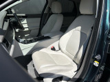 ◆LIBERALAは、輸入車選びの新たなスタイルを提案するインポート・セレクト・ブランドです。オーナー様となる方がクルマから直接感じる感性を第一にした、最良の一台との出会いをコーディネートいたします。